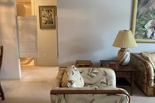 8174 N Terrace Garden Dr N, Saint Petersburg, FL 33709 - Photo 5