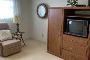 8174 N Terrace Garden Dr N, Saint Petersburg, FL 33709 - Photo 23