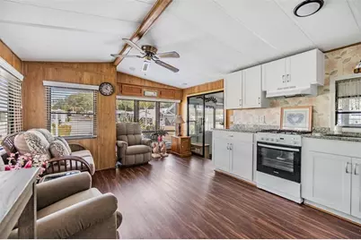 39334 Maher Drive, Zephyrhills, FL 33542 - Photo 9