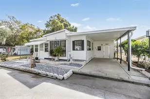 39334 Maher Dr, Zephyrhills, FL 33542 - Photo 23