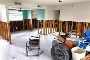 200 Country Club Dr, Largo, FL 33771 - Photo 3