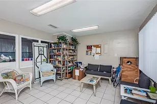 3735 42nd Way S, Saint Petersburg, FL 33711 - Photo 23