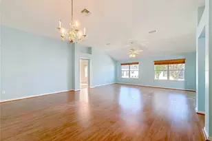 1506 Dellano Way, The Villages, FL 32159 - Photo 9