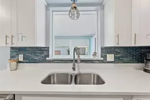 12361 114th St, Largo, FL 33778 - Photo 23