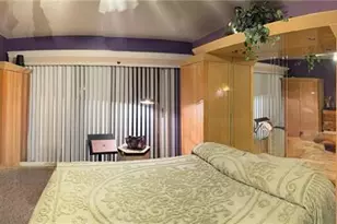 7309 Eleanor Cir, Sarasota, FL 34243 - Photo 9