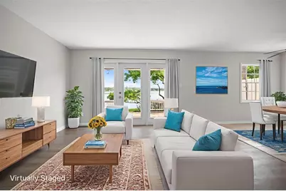 247 Pompano Drive SE #B, Saint Petersburg, FL 33705 - Photo 5