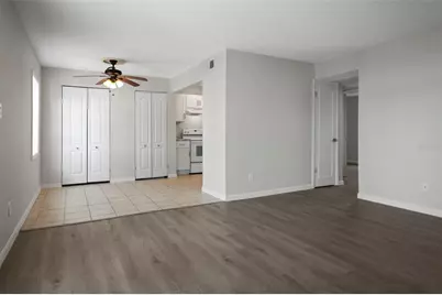 247 Pompano Drive SE #B, Saint Petersburg, FL 33705 - Photo 13