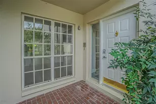 4228 Arborwood Ln, Tampa, FL 33618 - Photo 3