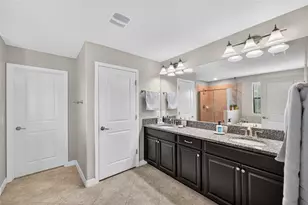 8918 Shady Pavillion Ct, Land O Lakes, FL 34637 - Photo 33