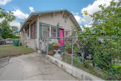 8312 N 11th Street, Tampa, FL 33604 - Photo 3