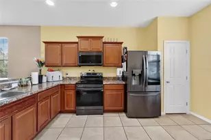314 Highland Meadows St, Davenport, FL 33837 - Photo 13