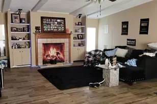 16165 Narrow St, Brooksville, FL 34604 - Photo 3