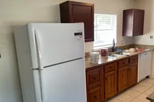 2019 23rd Ave W, Bradenton, FL 34205 - Photo 7