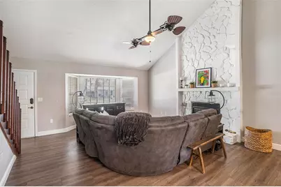 736 Sandy Creek Drive, Brandon, FL 33511 - Photo 7