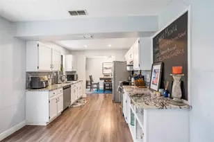 736 Sandy Creek Dr, Brandon, FL 33511 - Photo 9