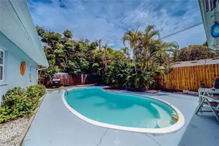 10842 61st Ave, Seminole, FL 33772 - Photo 3