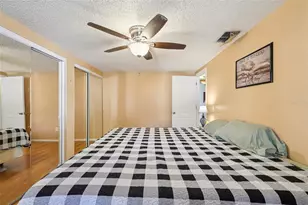 1013 Oakhill St, Seffner, FL 33584 - Photo 21