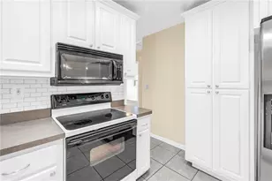 6623 16th St N, Saint Petersburg, FL 33702 - Photo 19