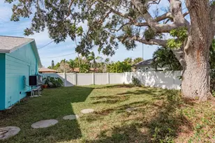 829 Narcissus Ave, Clearwater Beach, FL 33767 - Photo 43