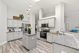 5311 Windbrush Dr, Tampa, FL 33625 - Photo 9