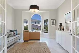 136 Devon Dr, Clearwater Beach, FL 33767 - Photo 17