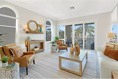 136 Devon Drive, Clearwater Beach, FL 33767 - Photo 5