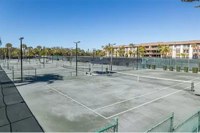 2721 Northridge Drive E, Clearwater, FL 33761 - Photo 47