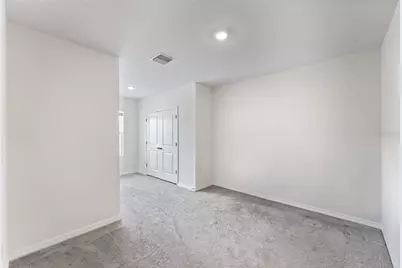 33066 Major Oak Drive, Wesley Chapel, FL 33545 - Photo 13