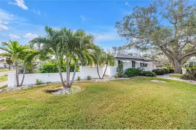 4151 Belle Vista Drive, Saint Pete Beach, FL 33706 - Photo 29