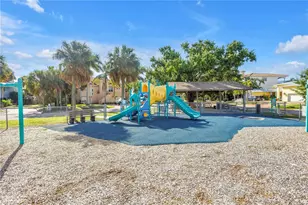 4151 Belle Vista Dr, Saint Pete Beach, FL 33706 - Photo 41