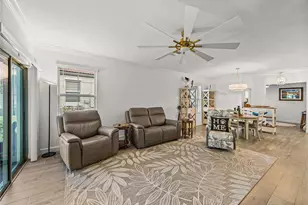17319 Holly Wl Ave, Wimauma, FL 33598 - Photo 5
