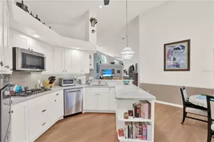 9339 Creole Ct, Weeki Wachee, FL 34613 - Photo 9