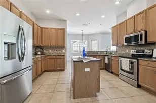 15639 Seth Country Ln, Wimauma, FL 33598 - Photo 13