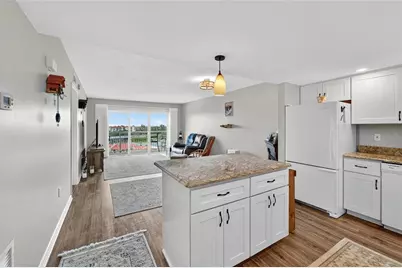 4900 Brittany Drive S #905, Saint Petersburg, FL 33715 - Photo 7