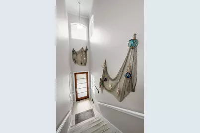 15459 2nd Street E, Madeira Beach, FL 33708 - Photo 13