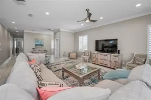 15459 2nd St E, Madeira Beach, FL 33708 - Photo 37