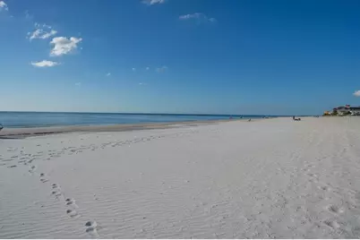 17852 Lee Avenue, Redington Shores, FL 33708 - Photo 27