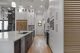 3701 S Lynwood Ave, Tampa, FL 33611 - Photo 27