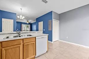 13905 Abbey Ln, Largo, FL 33771 - Photo 9