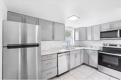 1114 85th Terrace N #D, Saint Petersburg, FL 33702 - Photo 7