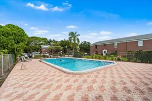 1114 85th Terrace N, Saint Petersburg, FL 33702 - Photo 21