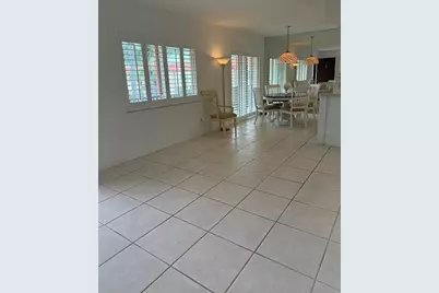 10369 Paradise Boulevard #58, Treasure Island, FL 33706 - Photo 9