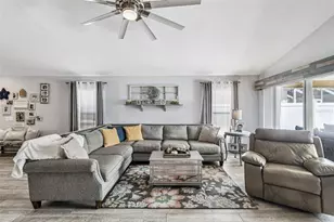 9844 Riverchase Dr, New Port Richey, FL 34655 - Photo 23