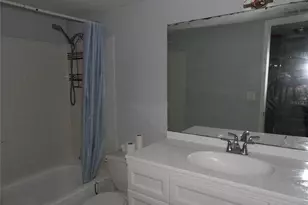 8602 Champlain, Tampa, FL 33614 - Photo 11