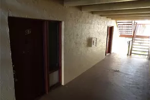 8602 Champlain, Tampa, FL 33614 - Photo 3