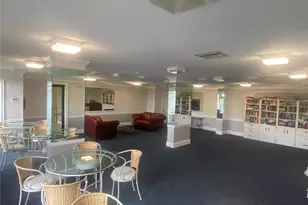 7100 Sunshine Skyway Ln S, Saint Petersburg, FL 33711 - Photo 51