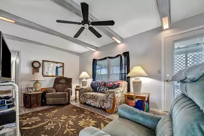 122 E Saint Annes Circle, Apollo Beach, FL 33572 - Photo 23