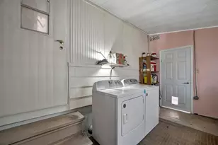 122 E St Annes Cir, Apollo Beach, FL 33572 - Photo 11