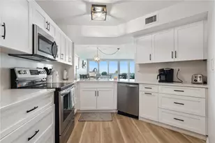 5279 Isla Key Blvd S, Saint Petersburg, FL 33715 - Photo 13