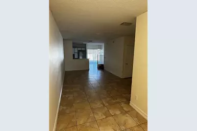 6023 Osprey Lake Circle, Riverview, FL 33578 - Photo 9